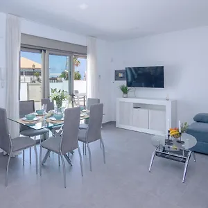 Poris 3 Beachfront By Holidays Corralejo